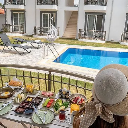 Green Boutique Selimiye 3*